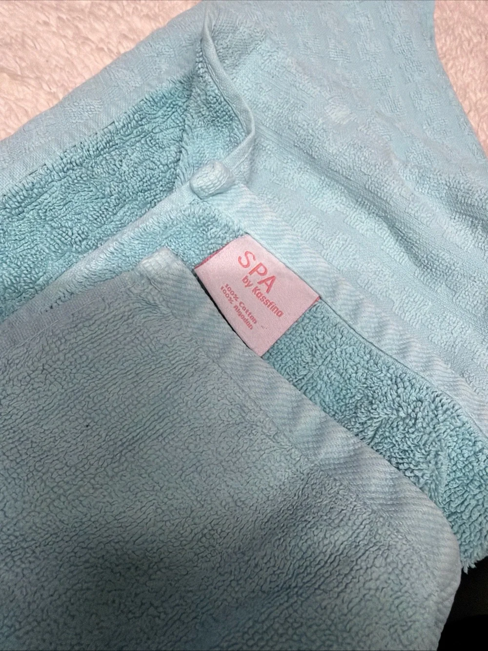 SPA by Kassfina textured waffle puzzle pattern  Aqua 100% Cotton BTowel 26”x48”